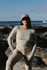 ASKA ACTIVE - SIGNATURE LONG SLEEVE TOP